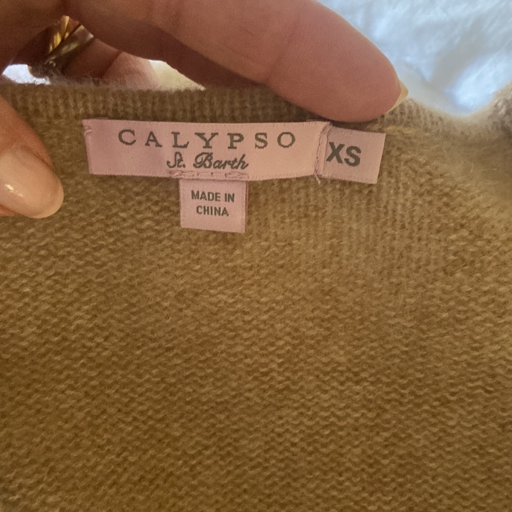 Calypso St. Barth Cashmere Poncho - XS - Picture 3 of 7